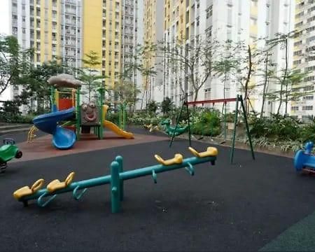 Springlake Apartemen 2Br-Sumarecon-Bekasi, By Bu Johan Extérieur photo